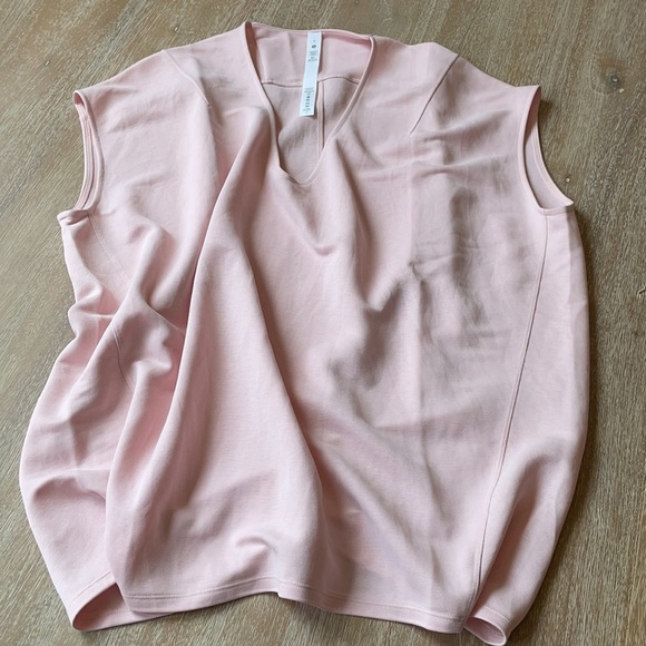 Lululemon Capped Short Sleeve Tee Pink Size 6 - Picture 3 of 8